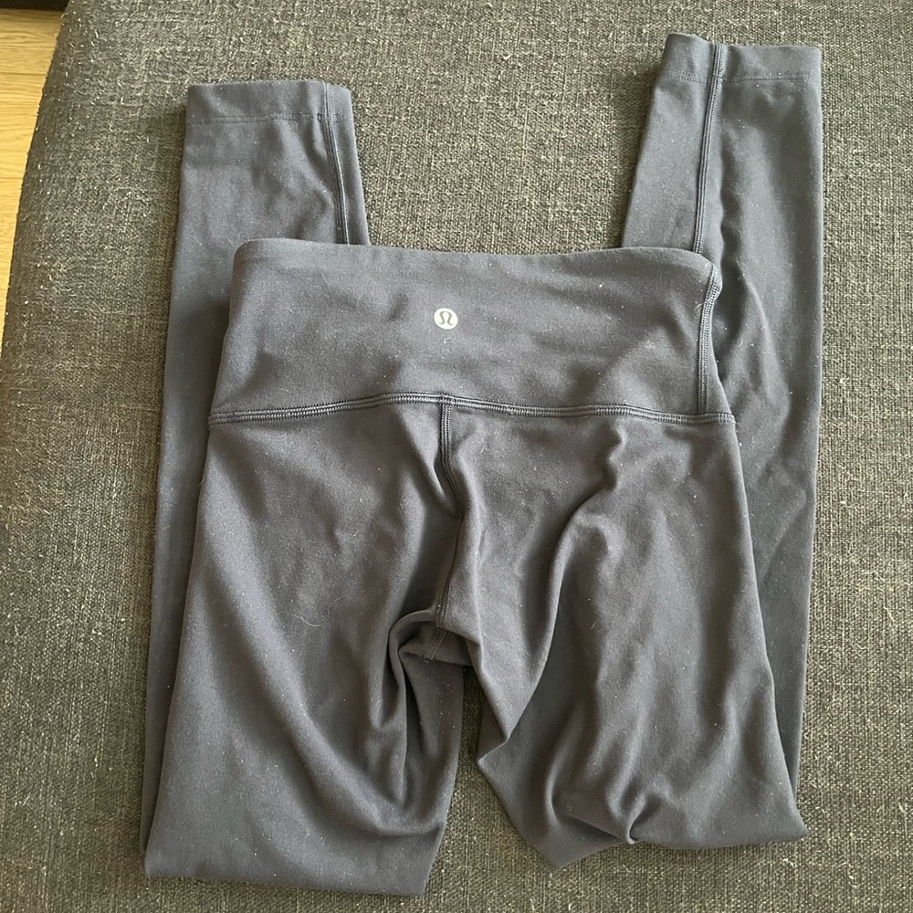 Lululemon Wunder Under Mid Rise Size 2